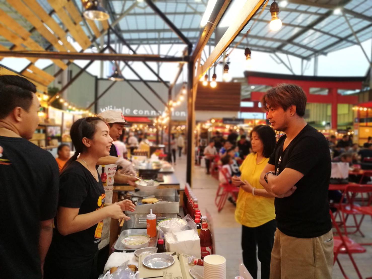 งาน TODD FOOD FEST ที่ the paseo park กาญจนาภิเษก ใครยังไม่ได้ไปยังมีเวลาอีก 4 วันนะครับ